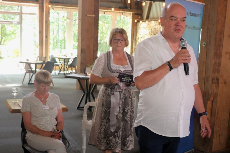 Vorsitzender Bernd Kelle, Beisitzerin und verantwortliche Organisatorin
Inge Greulich, Angelika Zander (v.re.)
